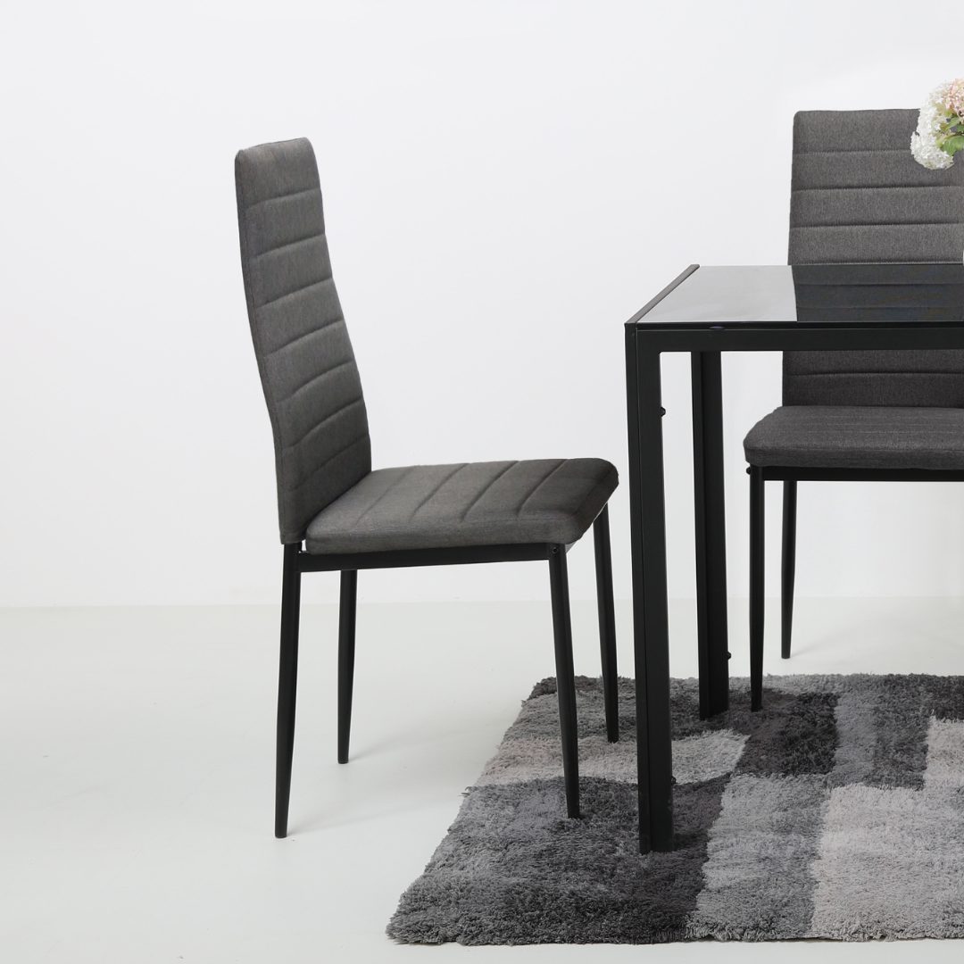 BKS-002 – Silla para Comedor Benkel Acolchada con Estructura de Acero Negra