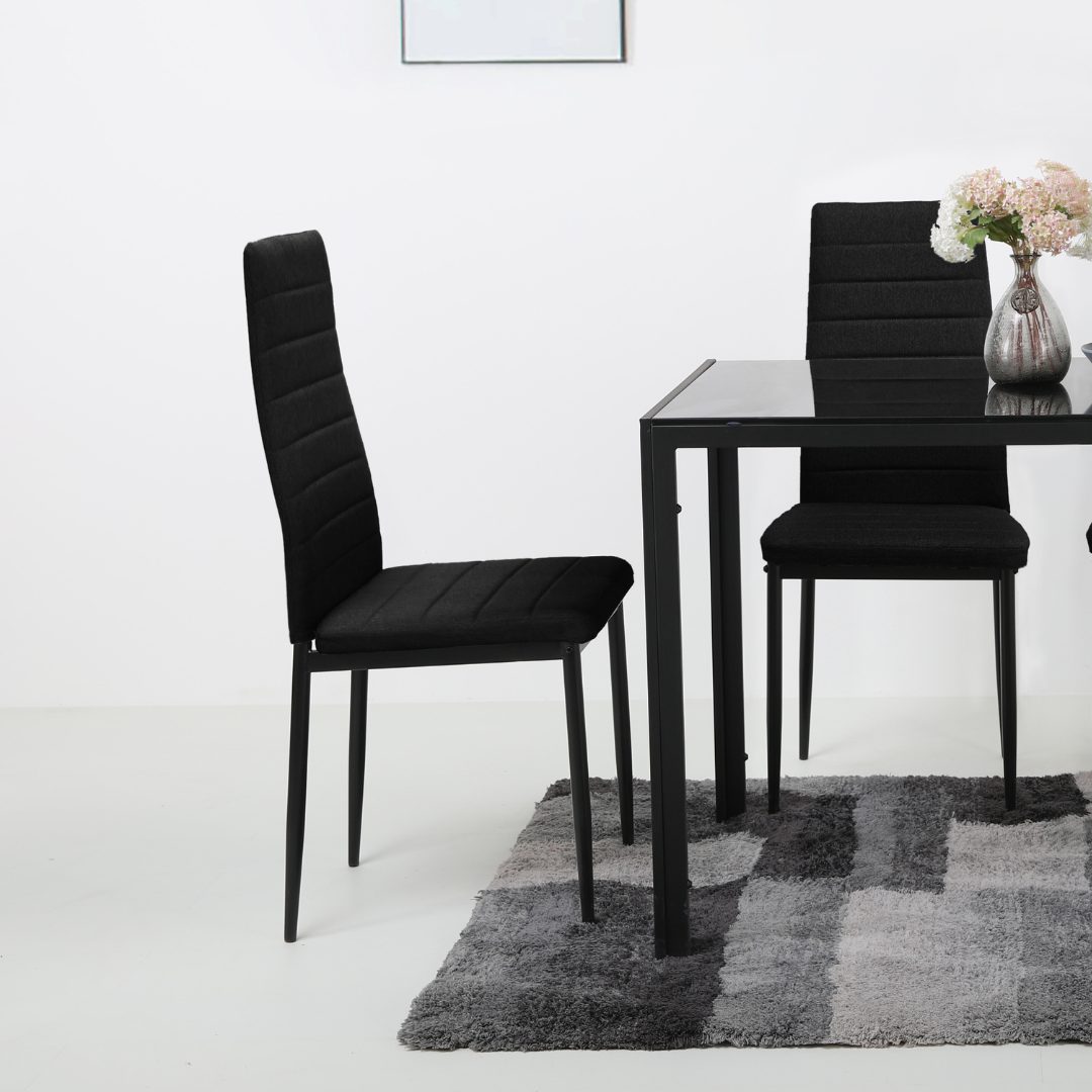 BKS-002 – Silla para Comedor Benkel Acolchada con Estructura de Acero Negra