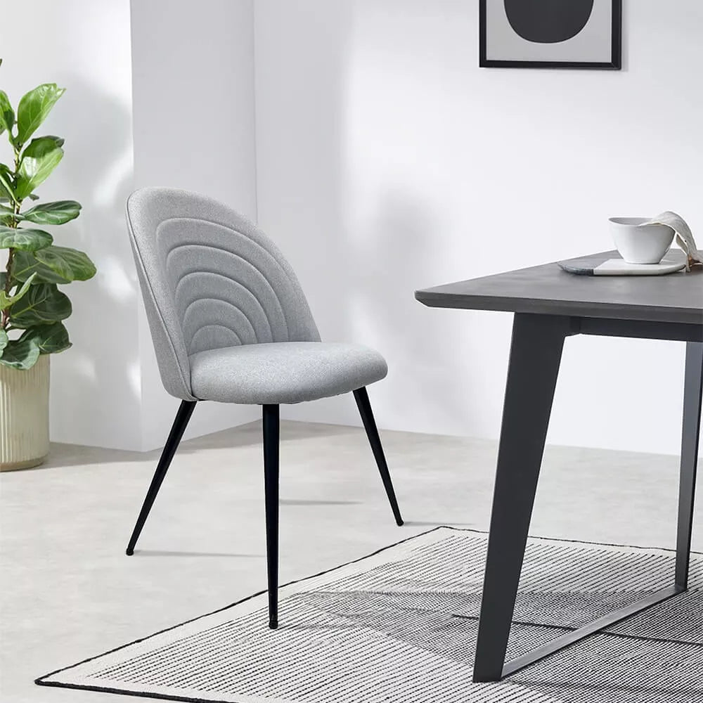 BKS-003 – Silla de Comedor Moderna Tapizada con Patas Metálicas