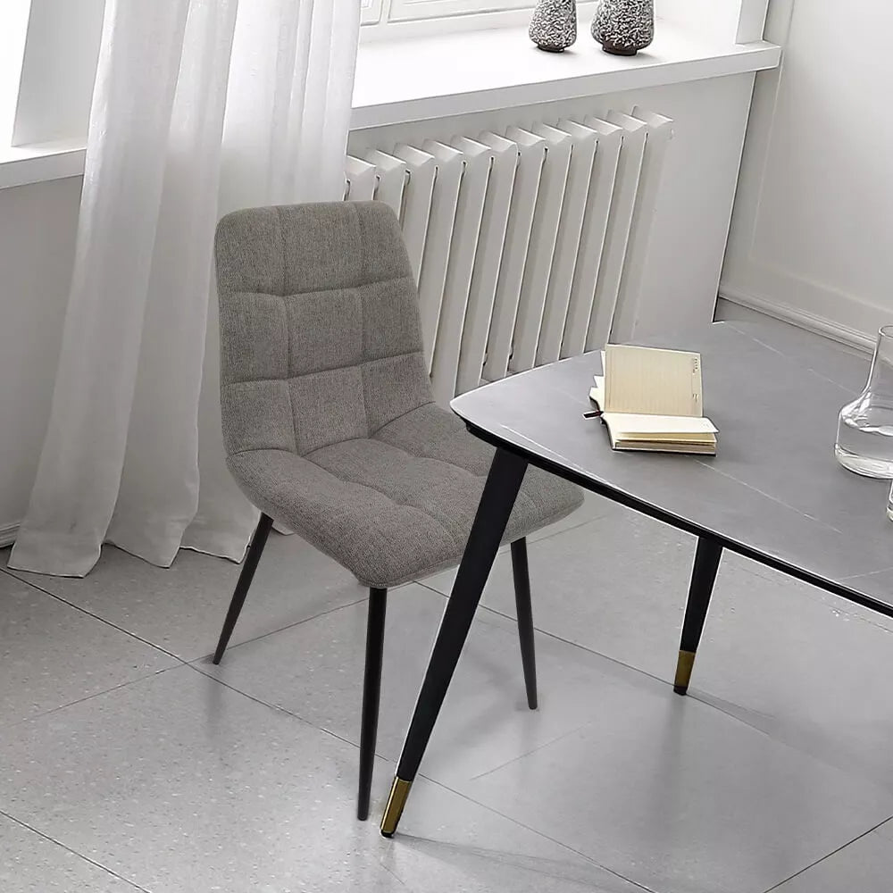 BKS-005 – Silla para Comedor en Tela Jaspeada Acolchada con Patas Negras